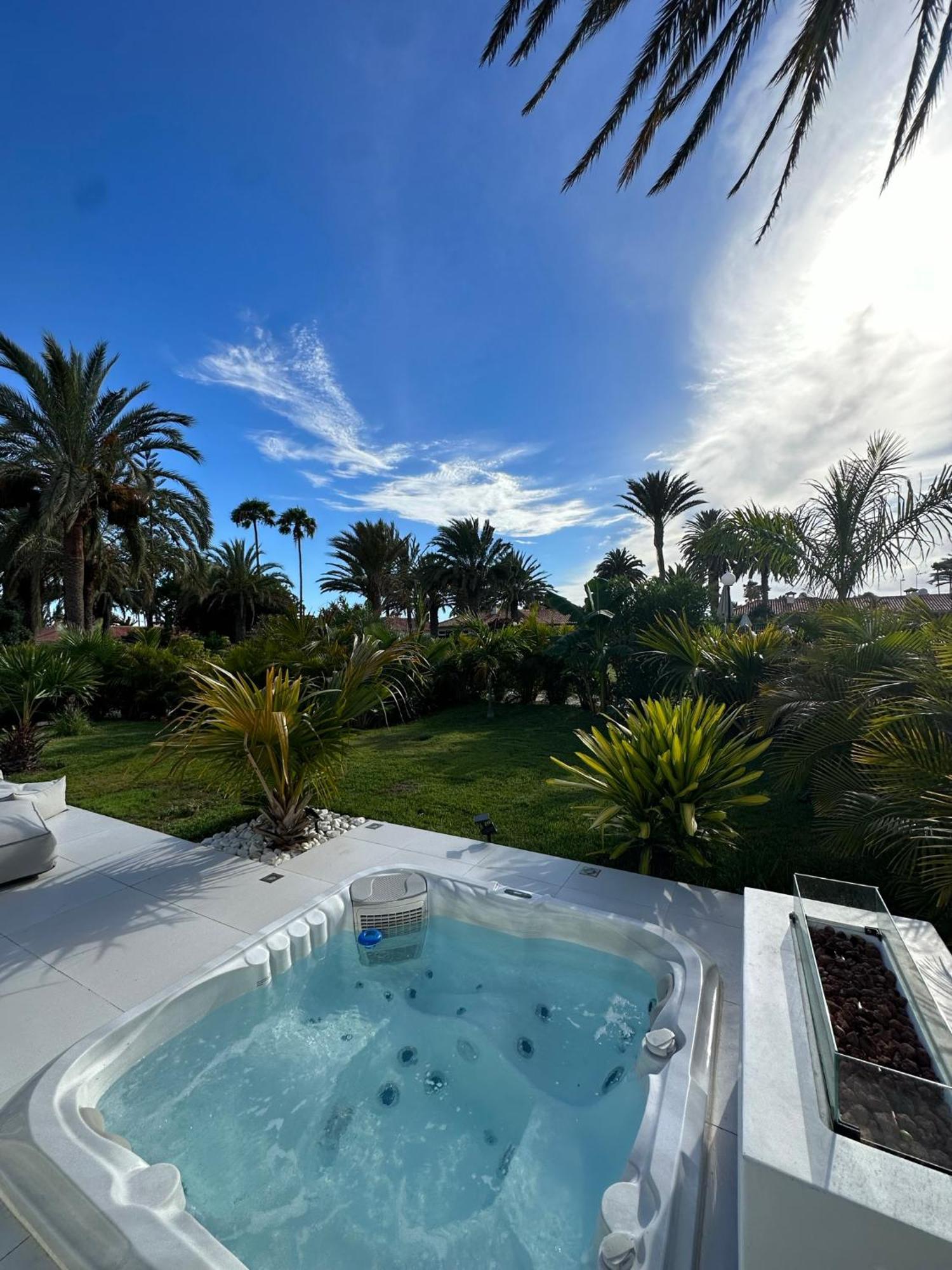 Sun Club P65 Premium Bungalow Maspalomas  Exteriér fotografie
